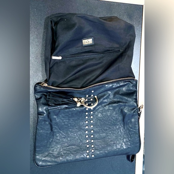 Cache clutch leather tassel  zipper - Picture 5 of 12